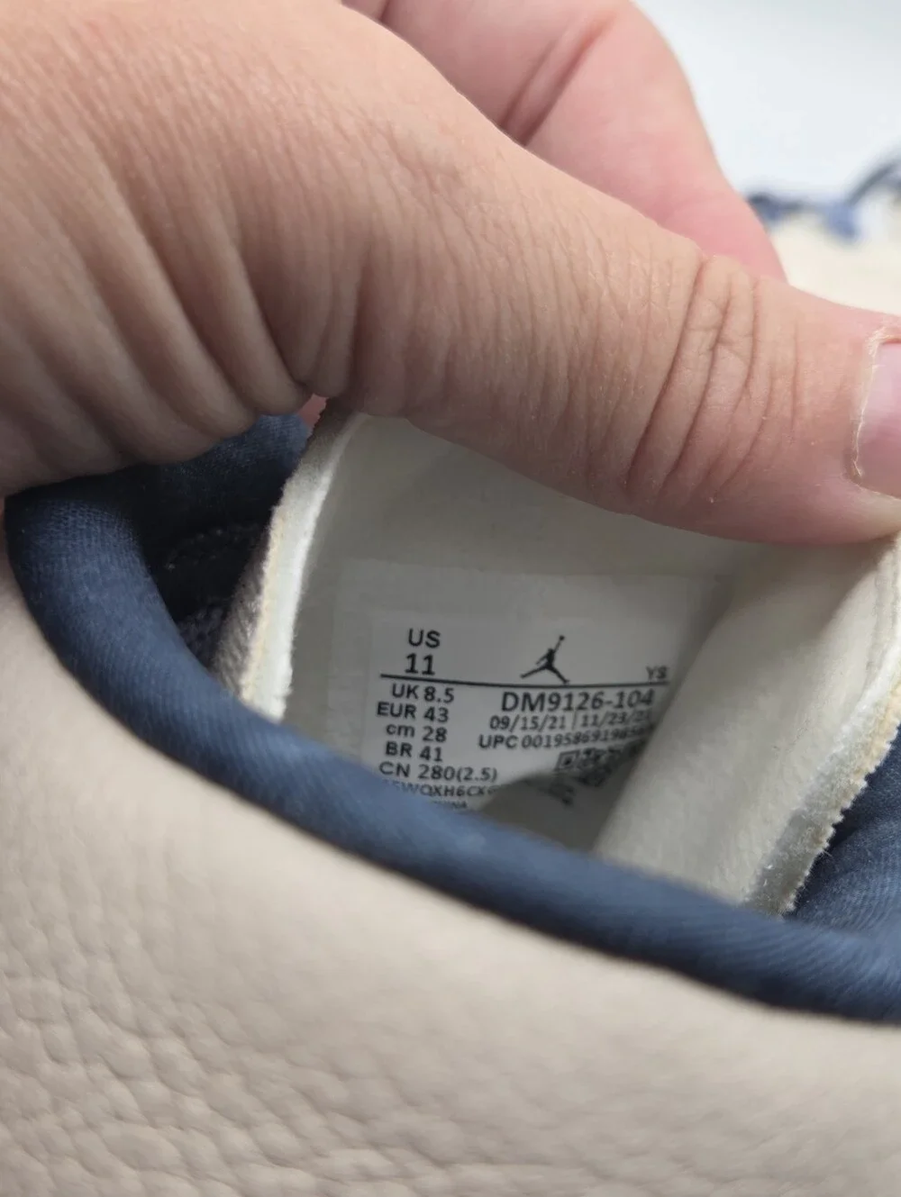 Nike Women's High-Top Sneakers in Beige and Navy